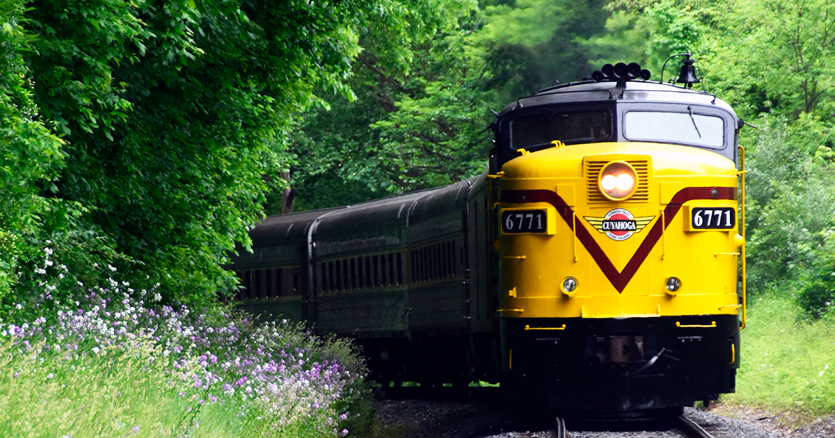 This Ohio Train Ride Is the Most Relaxing Way To Enjoy a National Park