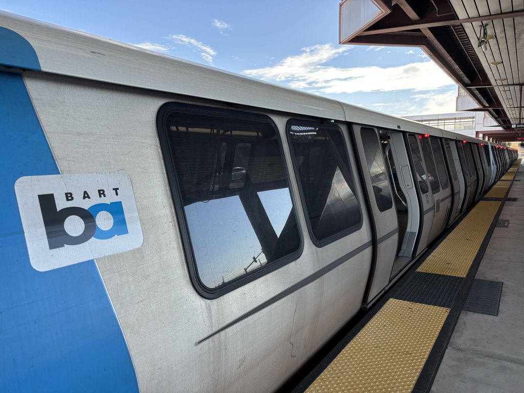 BART lengthens trains after ridership surge; adds cars on SFO runs and ...
