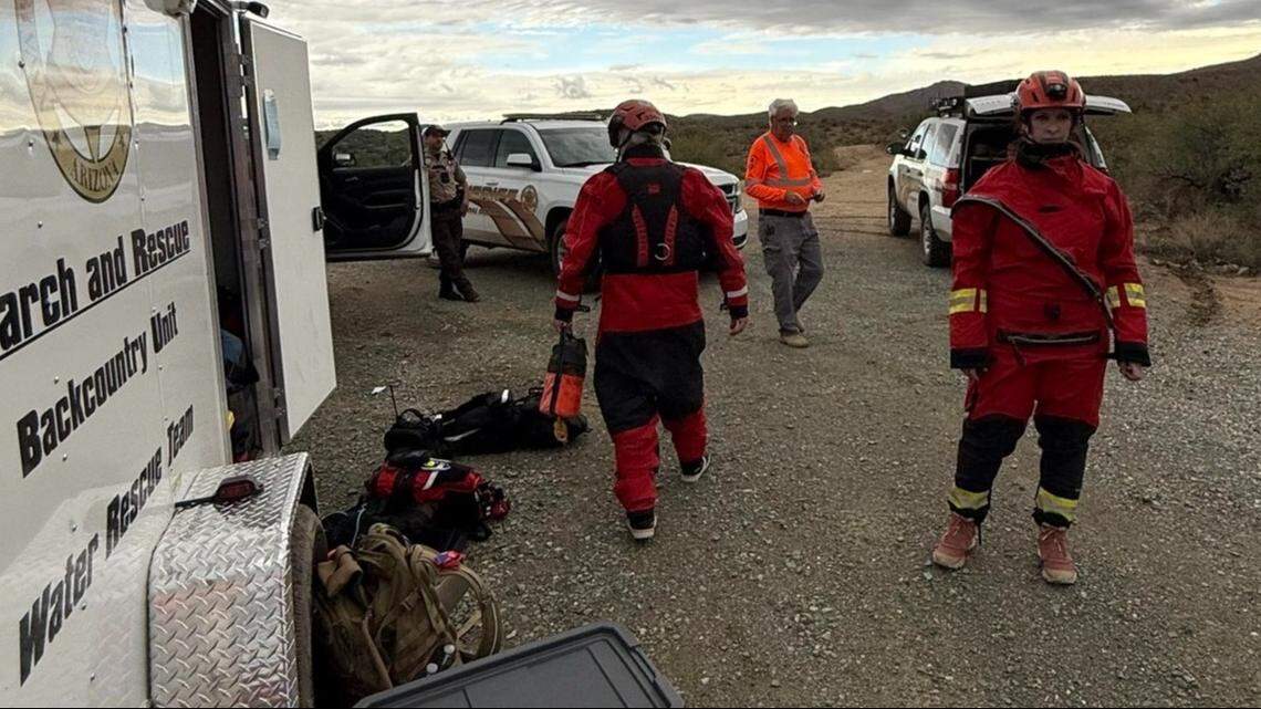 Hikers trapped as flash flood makes river ‘impossible to cross ...