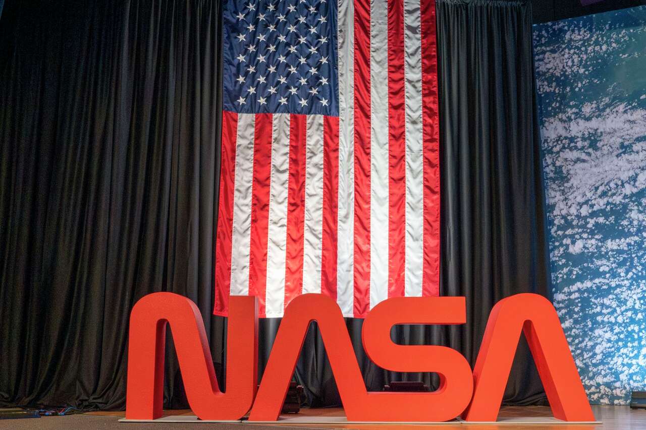 Congress approves $24.4 billion 2026 budget for NASA, rejecting deep ...