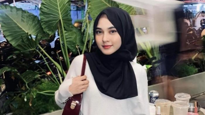 Oca Fahira, Selebgram Sambas Kalbar Tewas Terlindas Truk 3 Hari Usai Wisuda, Usia 22 Tahun