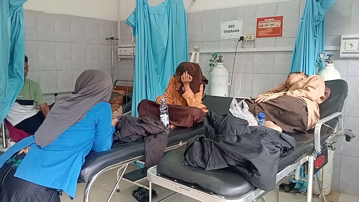 Dapur MBG Baru Beroperasi, 8 Siswa Terserang Keracunan Makanan di Pangandaran