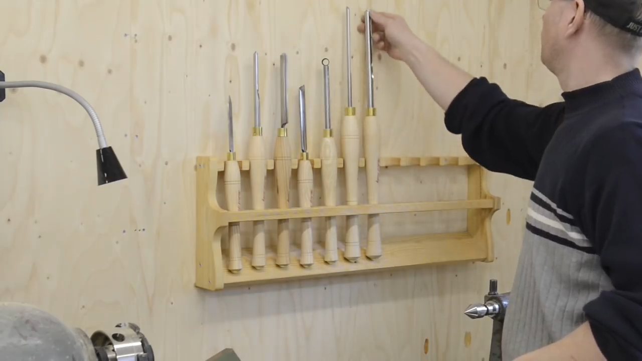 How To Build A Turning Tool Rack For Woodshop