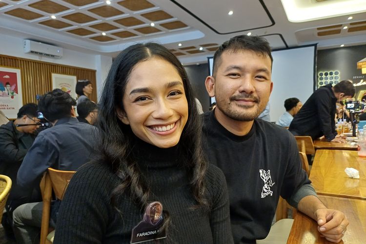 Rio Dewanto dan Faradina Mufti Bawa Dongeng ke Generasi Berikutnya