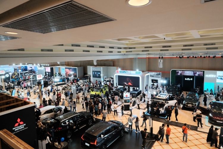 Kaleidoskop 2025: Tantangan Penjualan Mobil, Pajak, dan Ketidakstabilan Ekonomi