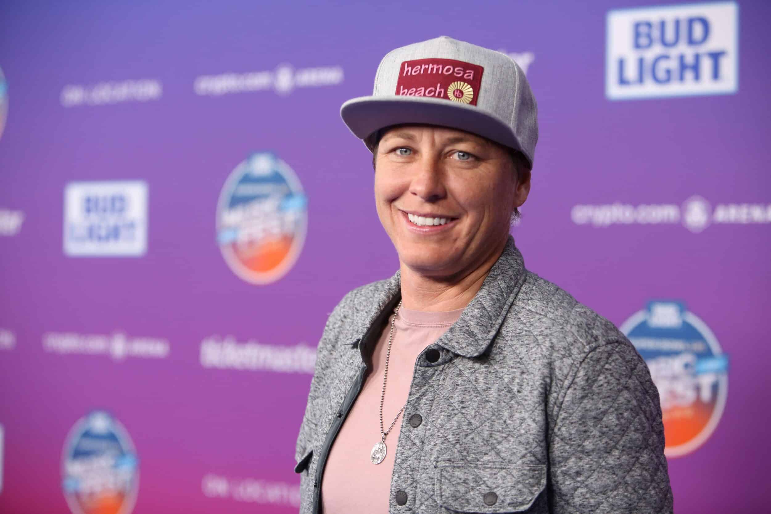 Abby Wambach's advice to sports parents is sparking nods of approval