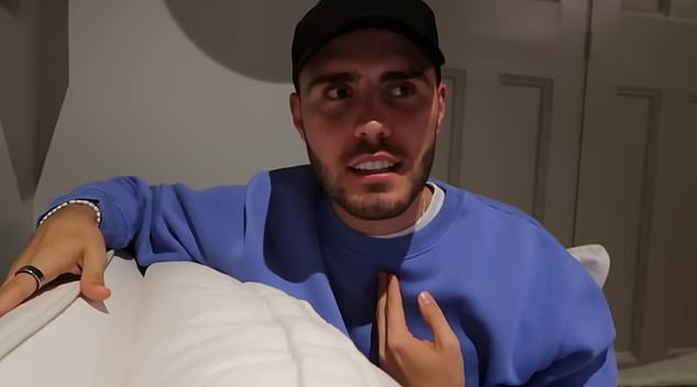 AA1NGfHs YouTuber Alfie Deyes terkejut menemukan masalah asam lambungnya adalah gangguan menelan langka