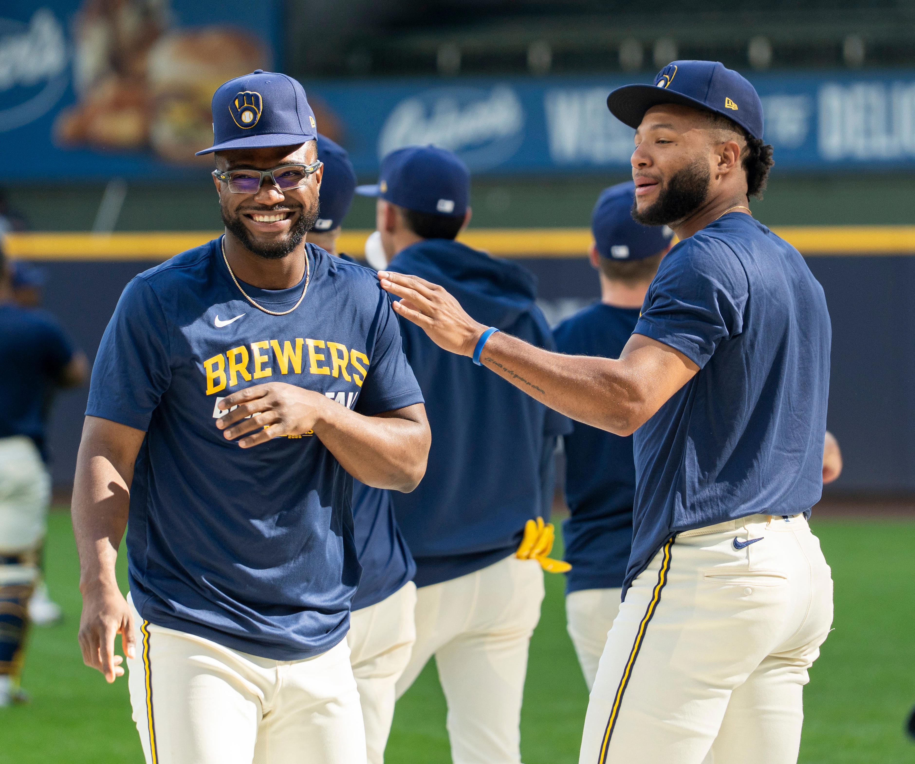 No chance at World Series? How national writers predict Brewers will ...