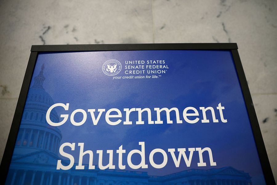 congress-gets-paid-during-a-government-shutdown-others-have-to-wait