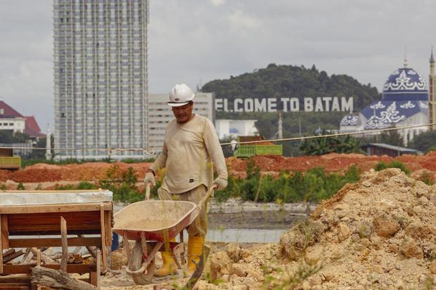 Lihat nilai saham properti 2025: PANI, CTRA, BKSL, ini pergerakannya