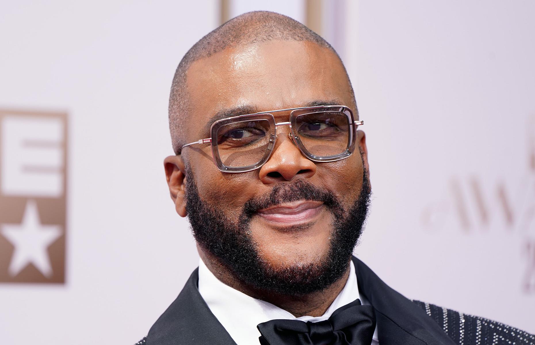 See the 21 stars who have earned billionaire status