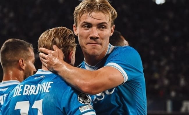 Napoli-Genoa, pagelle: Hojlund famelico, Anguissa dominante. Spinazzola ...