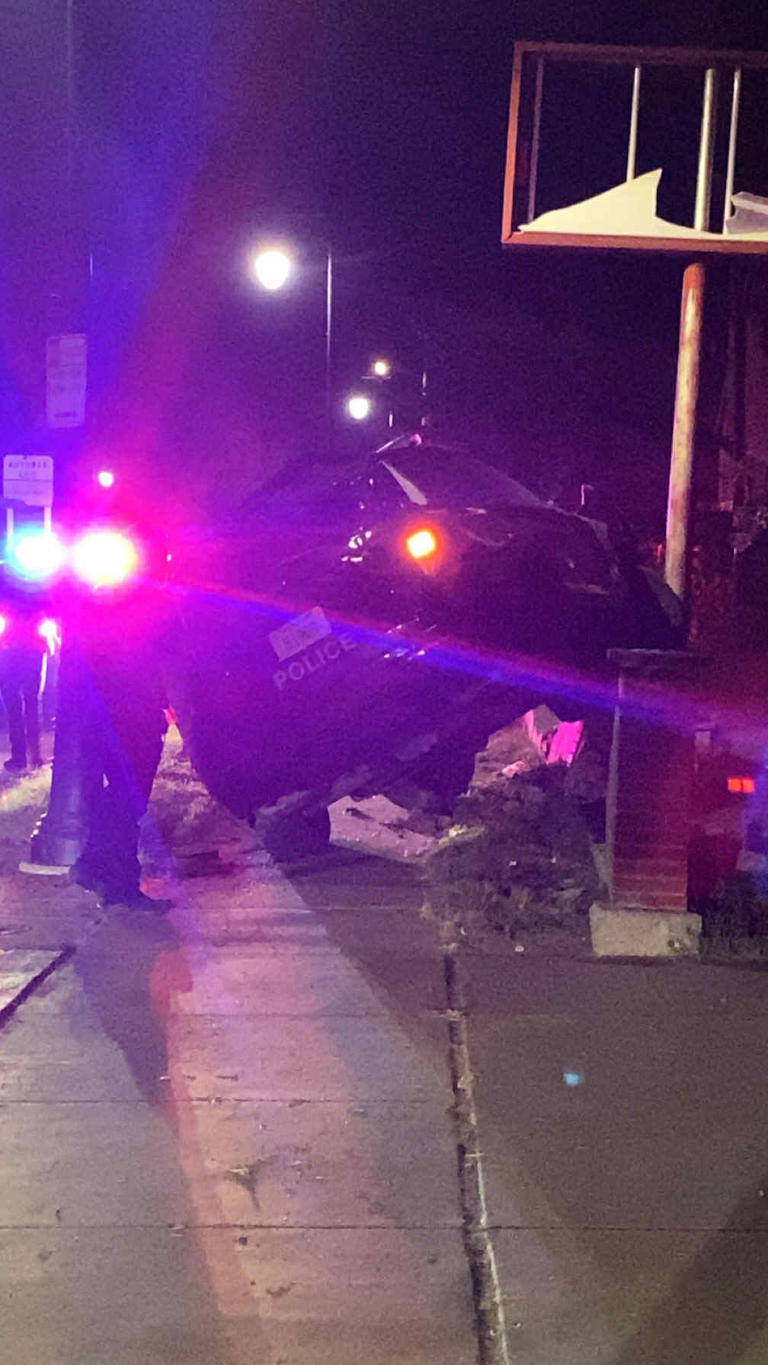 Wichita police officer crashes into brick wall, avoids serious injury
