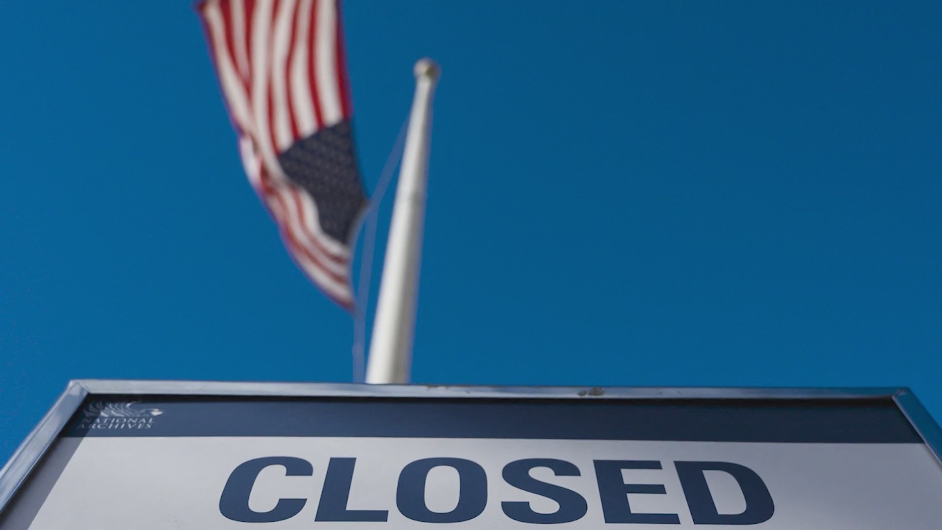 Government shutdown causing travel, food assistance worries across Chicago