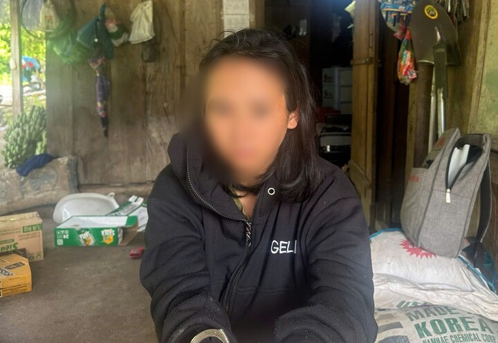 Bị đánh và dọa giết cả 3 mẹ con, người vợ siết cổ chồng đến chết