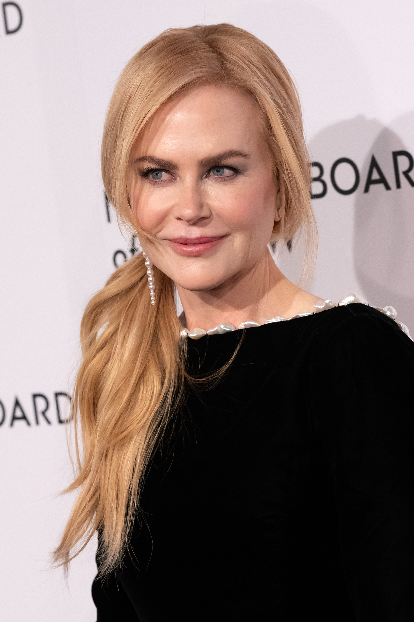 Nicole Kidman leans on sister Antonia amid divorce drama