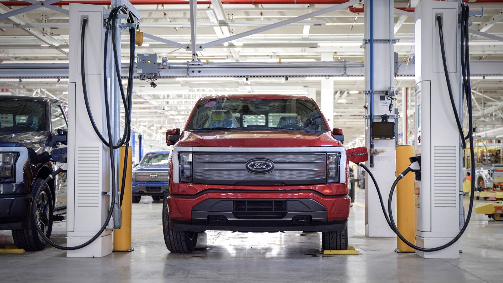 10 auto industry controversies and highlights from 2025 that you cant forget