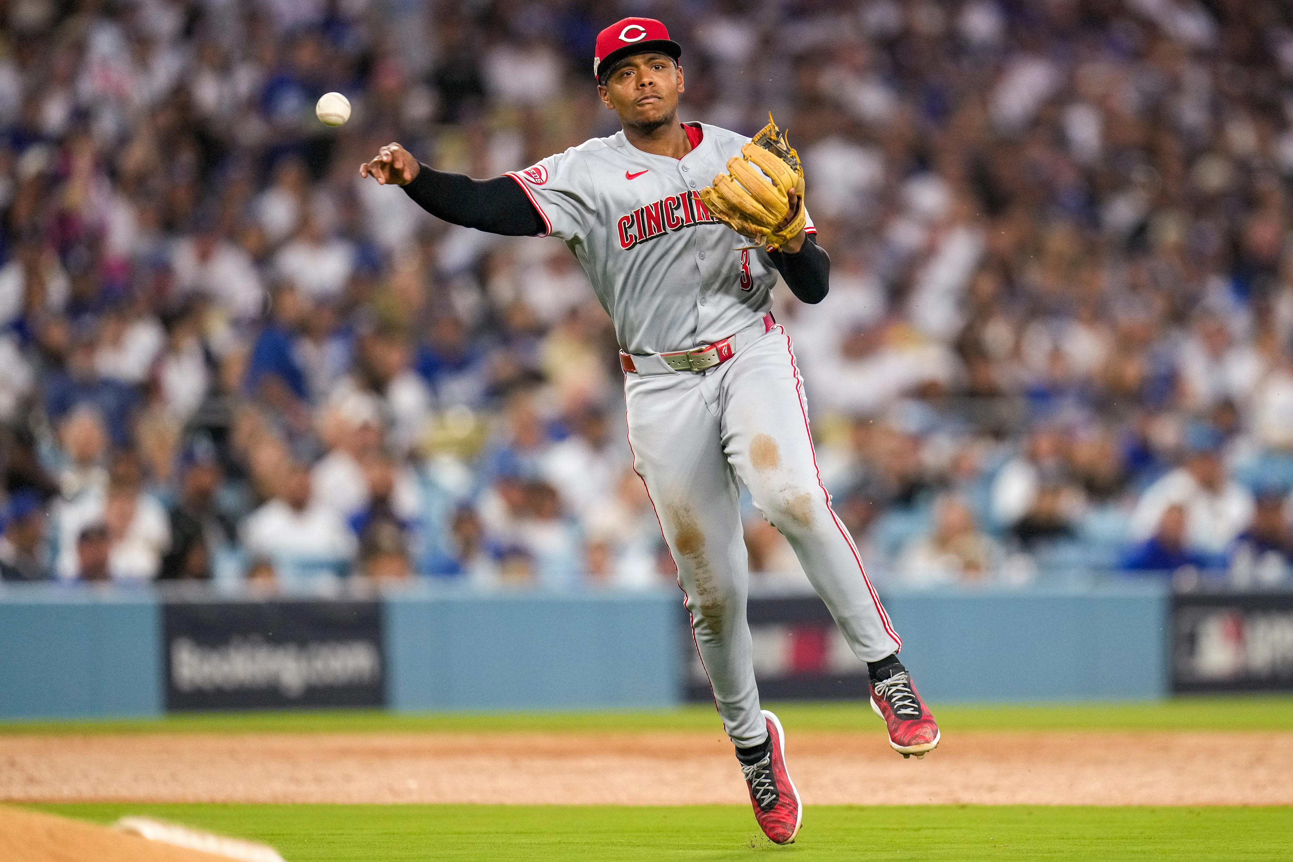 Reds’ 3B Ke’Bryan Hayes wins 2nd Gold Glove, 1B Spencer Steer falls ...