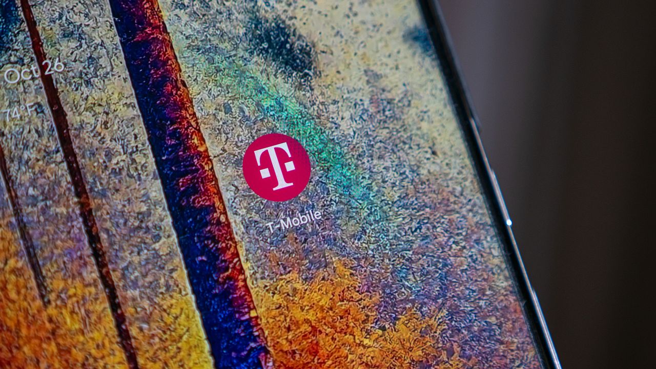 T-Mobile gets smart, rolls out its network-native AI live translator beta