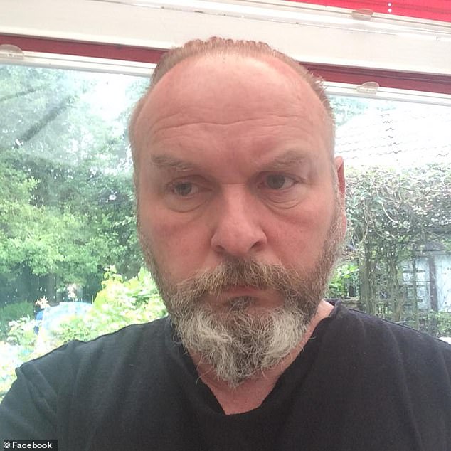 AA1NKBt3 Dokter NHS yang mengatakan dia 'menikmati memotong' melukai lebih dari 100 wanita, menurut laporan yang menyebutnya.