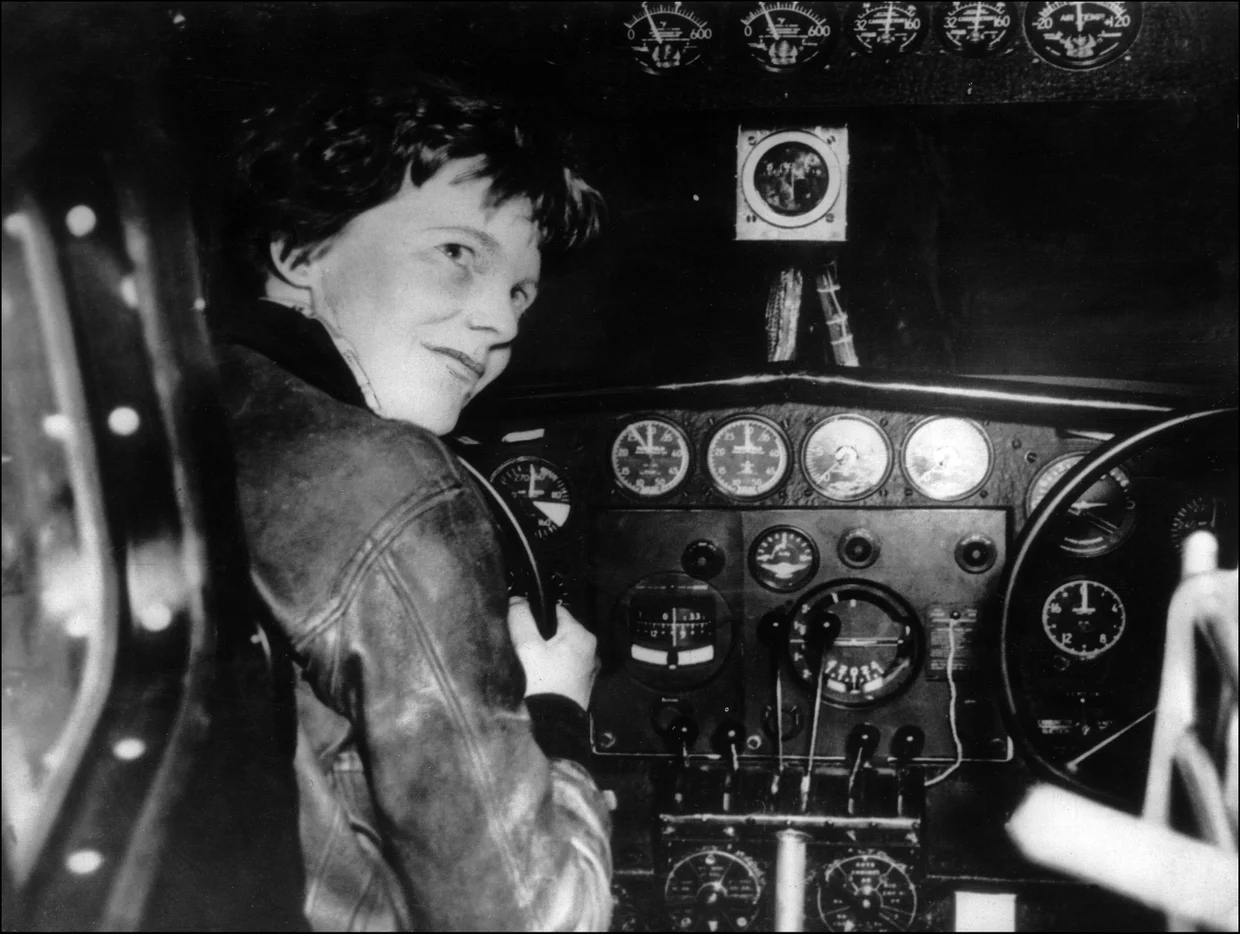 AA1NKFF2 Purdue terlibat dalam ekspedisi Amelia Earhart