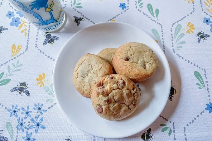 AA1NKFb6 Ulasan Spoonful of Comfort: Ini adalah Paket Perawatan Terbaik yang Dapat Dikirim ke Teman yang Sakit