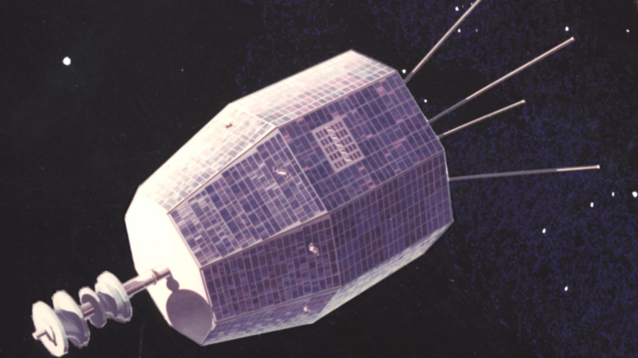 AA1NKHNn Satelit NASA yang lama dianggap mati mengirimkan sinyal baru