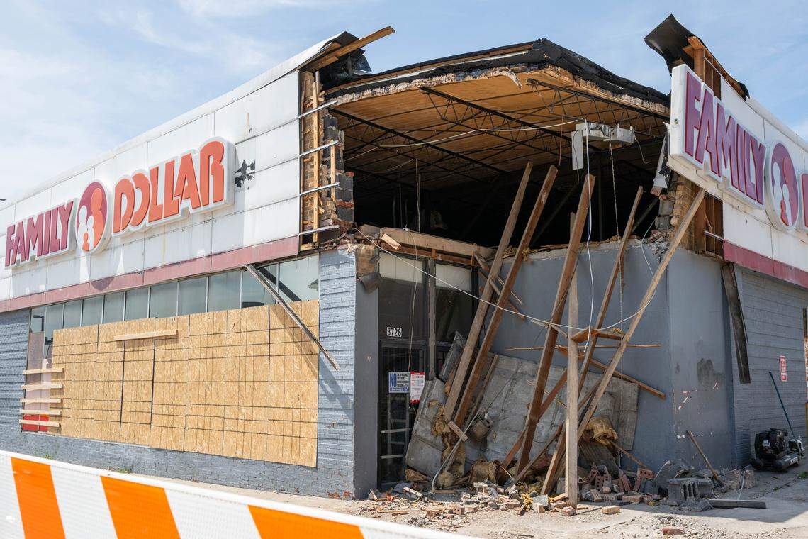 KC Family Dollar building could get new entry after roof collapsed ...