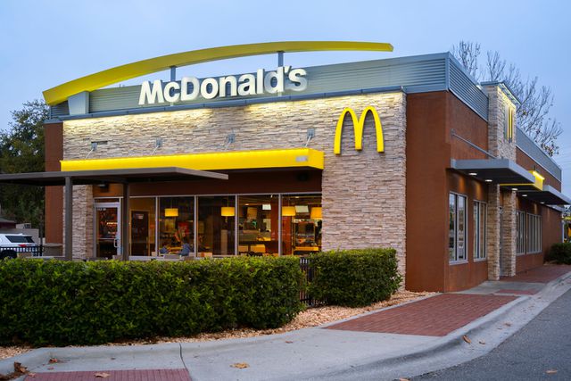 AA1NKwkT Paket Makanan Bahagia McDonald's Boo Buckets Kembali dengan 2 Karakter Baru