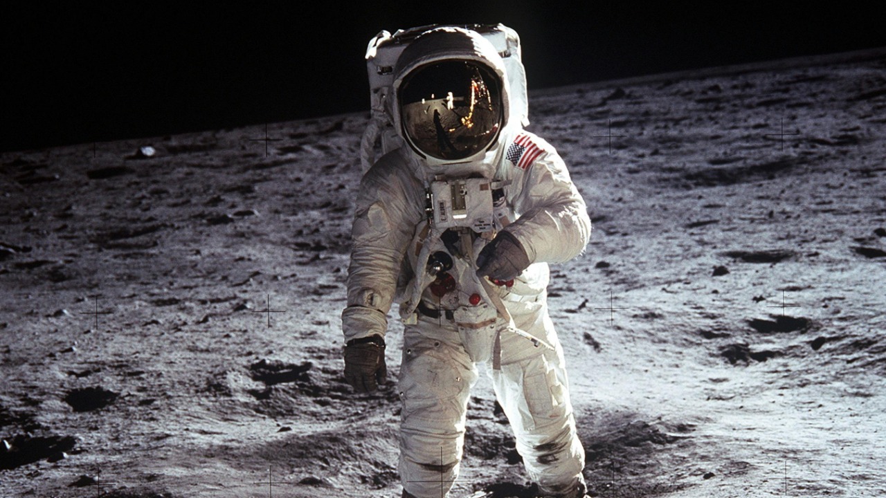 AA1NKxkU NASA bersiap untuk perjalanan bulan pertamanya dalam lebih dari 50 tahun