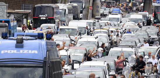 Il Garante: "Illegittimo" lo sciopero generale di domani. Viola l'obbligo del preavviso