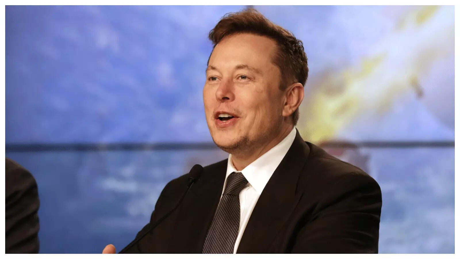 Elon Musk breaks records with staggering fortune surge, net worth hits ...