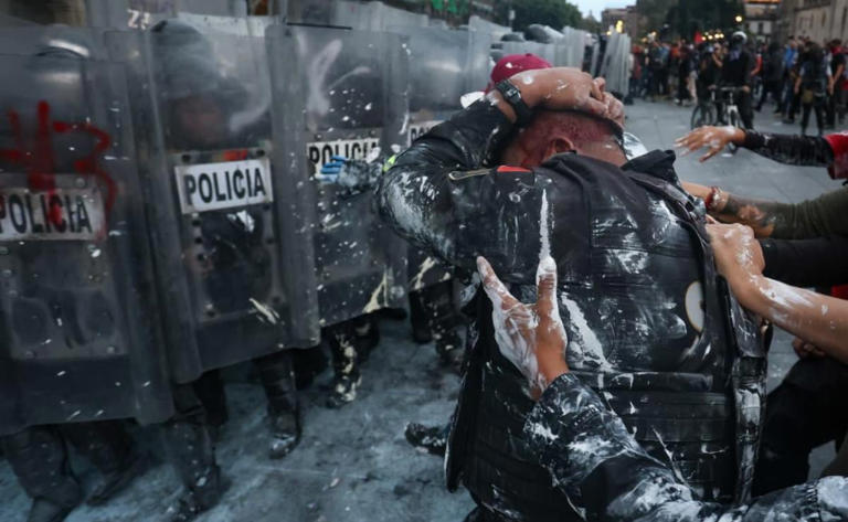 Fotos Violenta Marcha Del 2 De Octubre Saquean Vandalizan Y Agreden