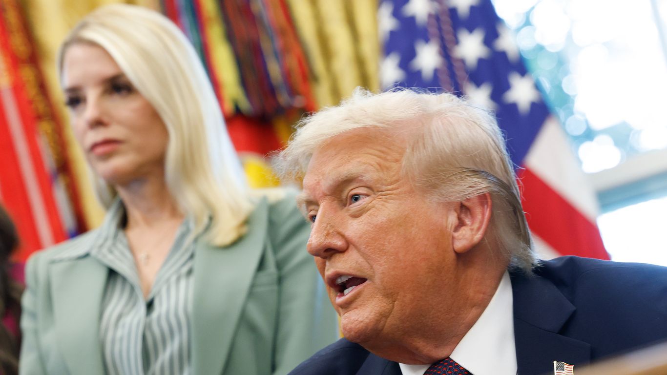 Apple Drops Ice Tracking Apps From Its Store After Trump Doj Demand