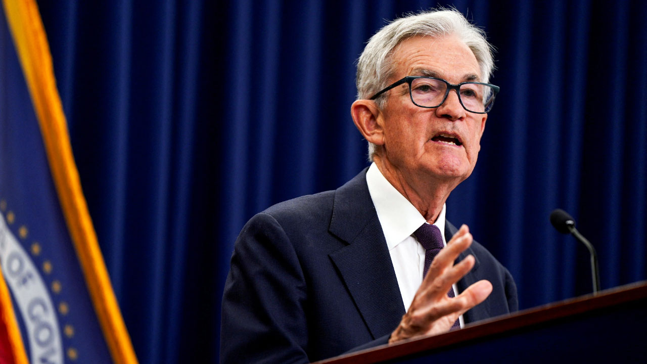 Further rate cuts in question as Fed policymakers deeply divided over ...