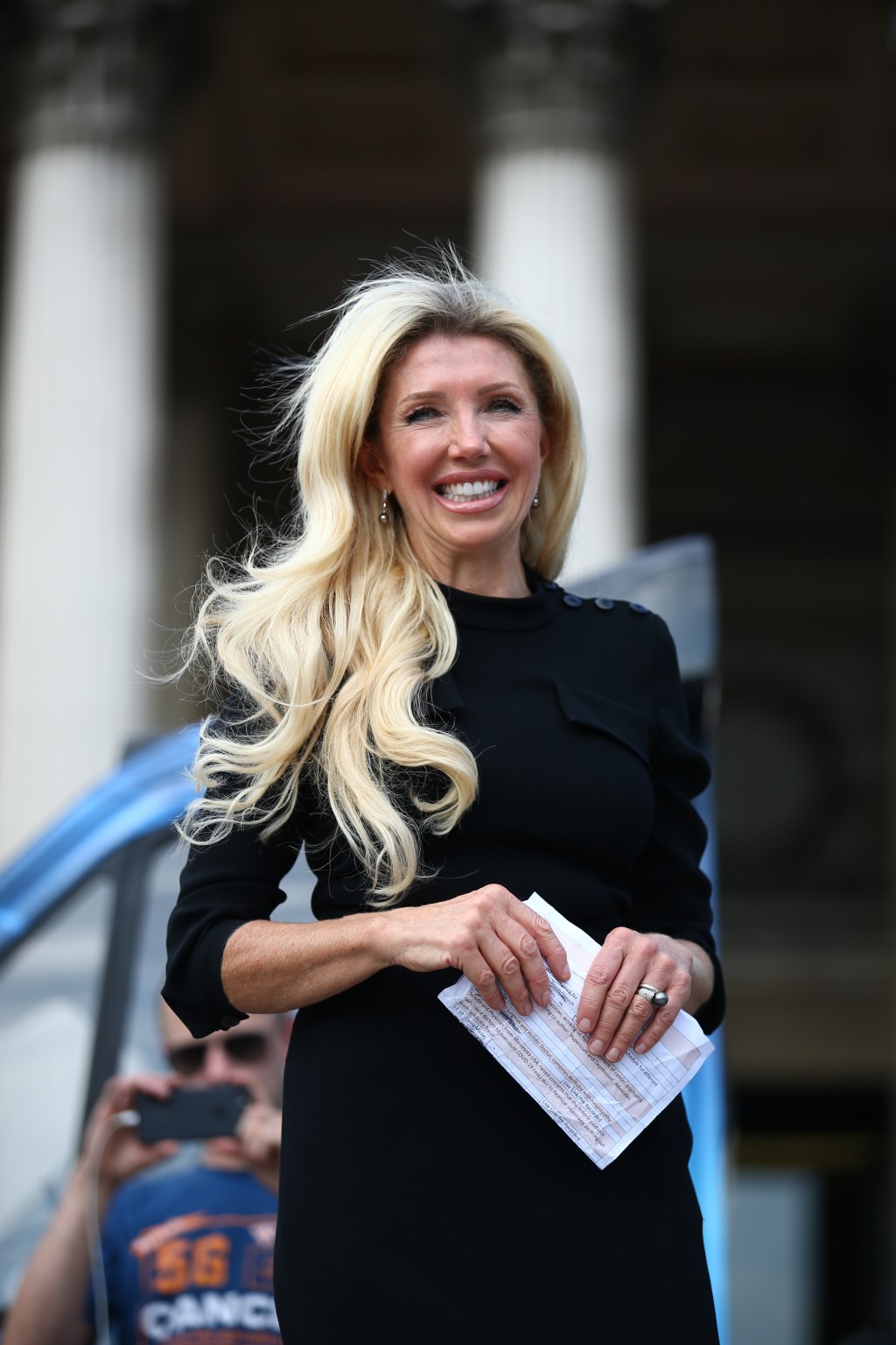 AA1NLryw Ibu memainkan 'peran utama' dalam memengaruhi putrinya, 23 tahun, untuk menolak kemoterapi dan melakukan enema kopi secara rutin: koroner