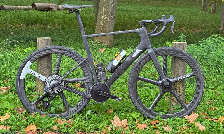 First Look: Lavelle 0° Instant Engagement Hub Inside 5-Spoke Spanish ...