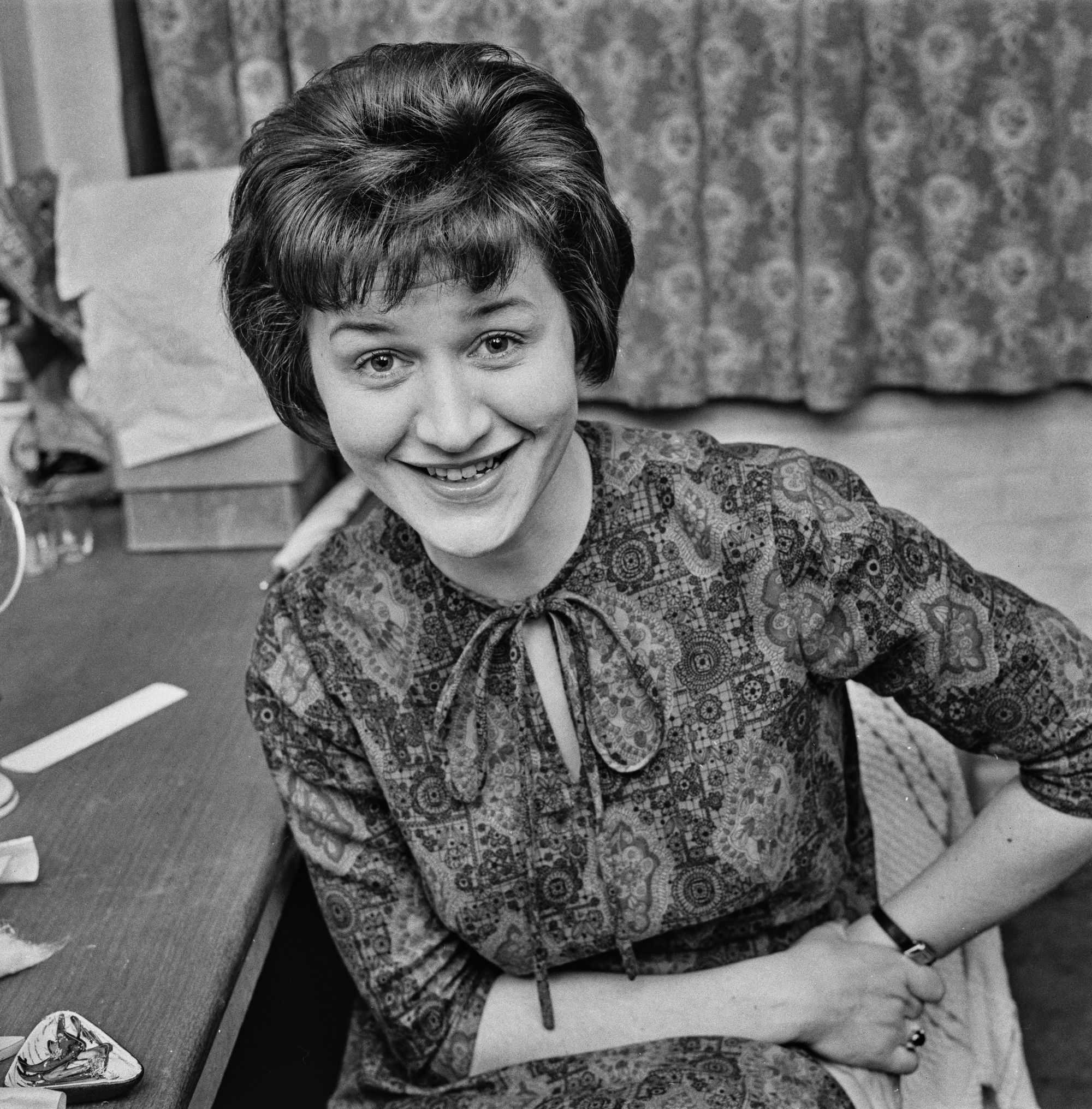 Patricia Routledge death: Keeping Up Appearances star dies, aged 96