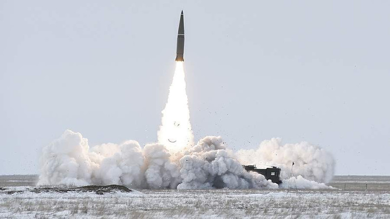 Phòng không Ukraine để lọt hàng chục tên lửa của Nga