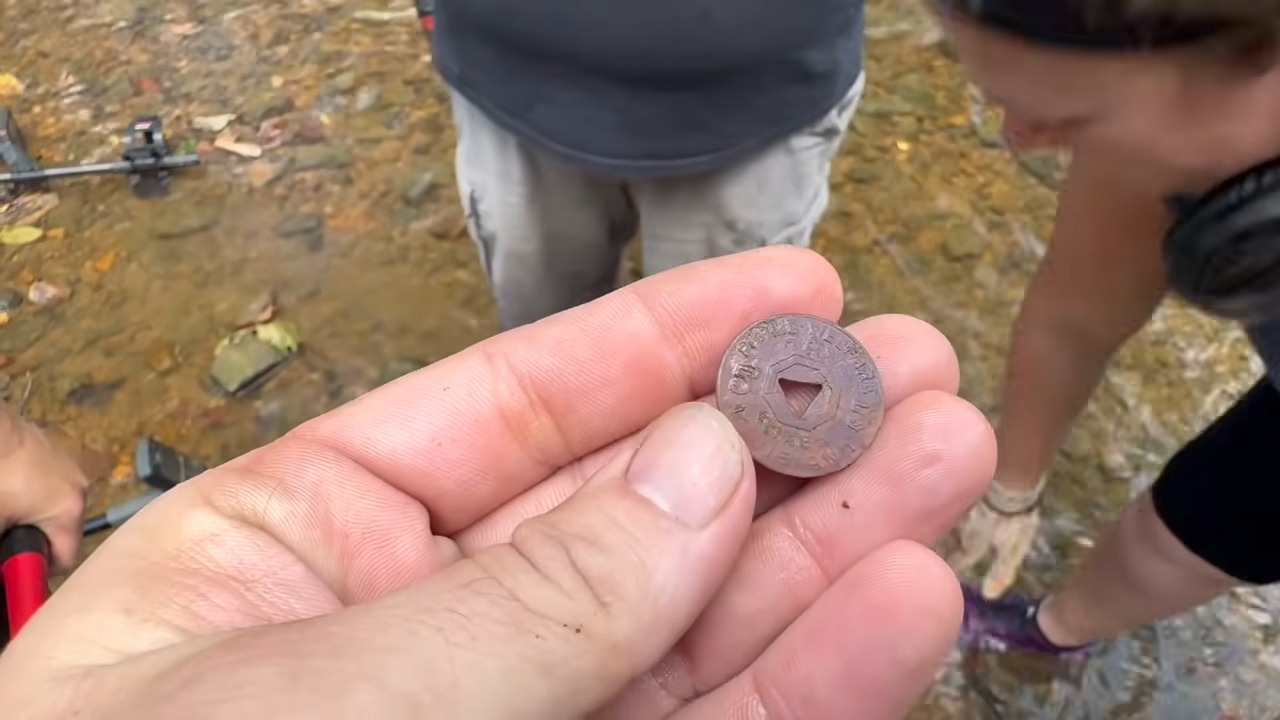 Why this ghost town is a treasure hunter’s dream