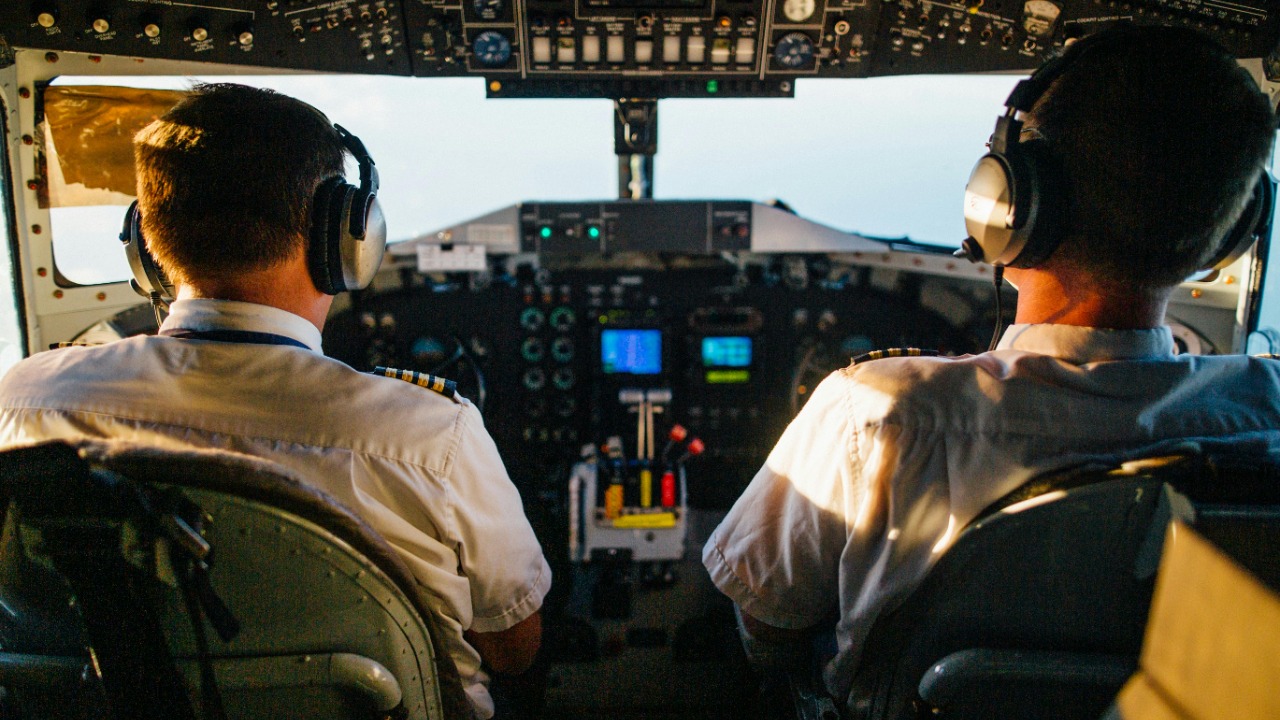 The FAA ends a rule letting certain twin-engine Cessnas fly with one pilot
