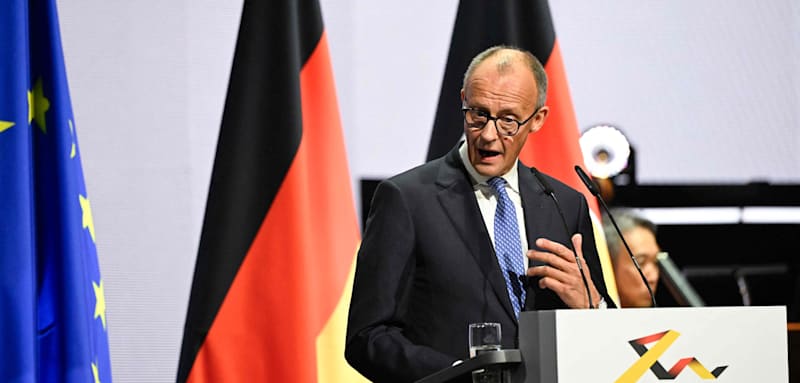 Kanzler beschwört gemeinsame Kraftanstrengung für „neue Einheit“