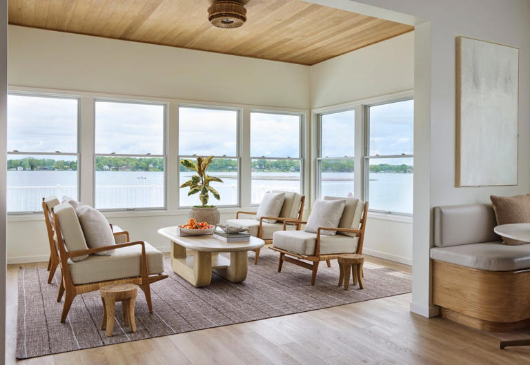 Soft Colors and Cozy Textures Transformed This Lake Home Into a Dreamy ...