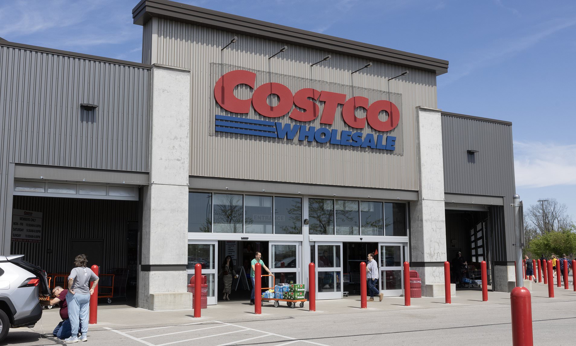 Costco sparks frenzy by selling halfprice Ozempic
