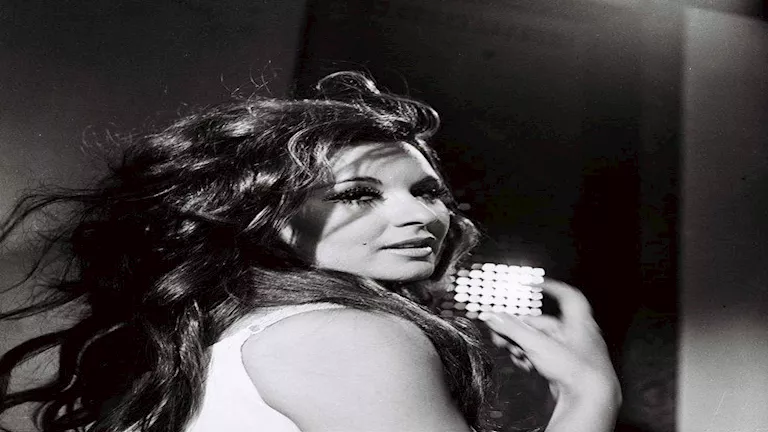 سعاد حسني من كواليس فيلم بئر الحرمان