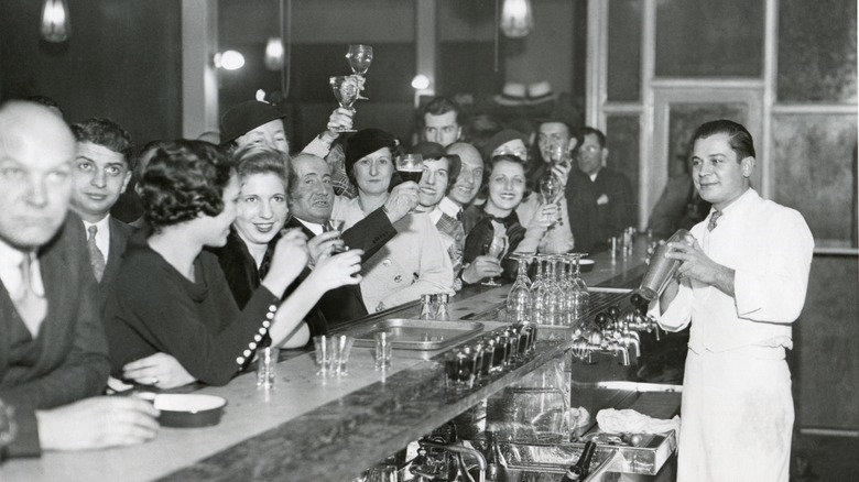 What Are Bitters, And How Do You Use Them?