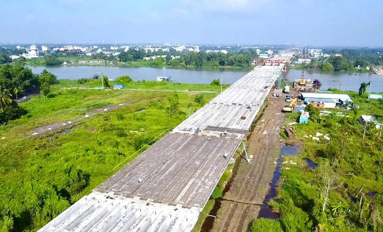 Báo điện tử Tiền Phong Công trình cầu Bình Gởi thuộc dự án đường Vành đai 3 TPHCM. 1