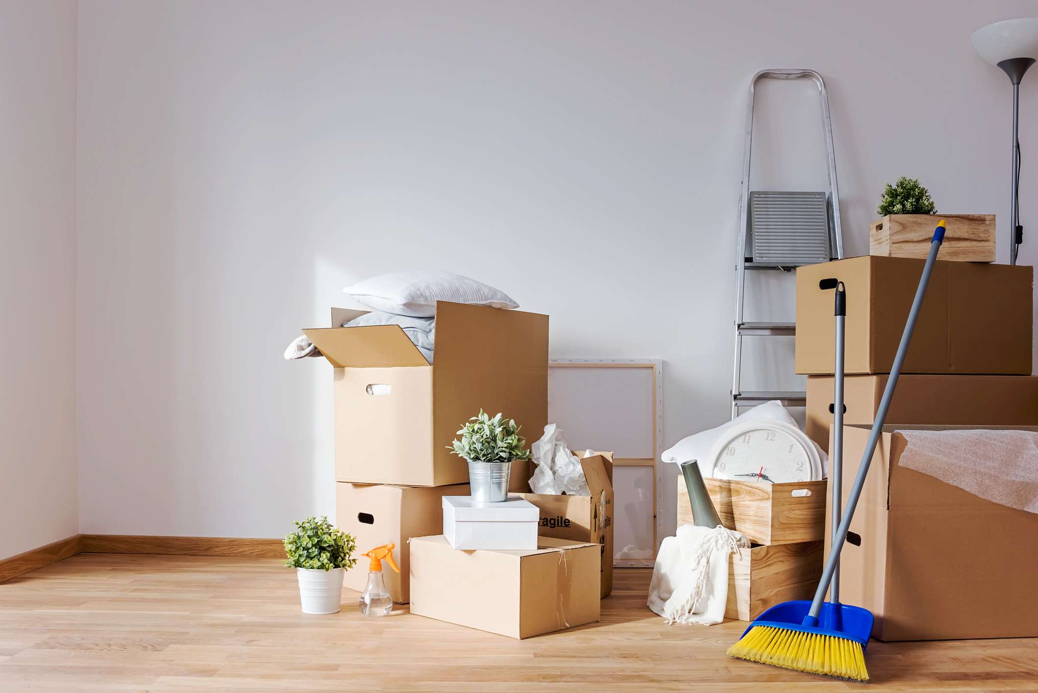 10 Things You Should Always Deep Clean Before Moving Into A New House