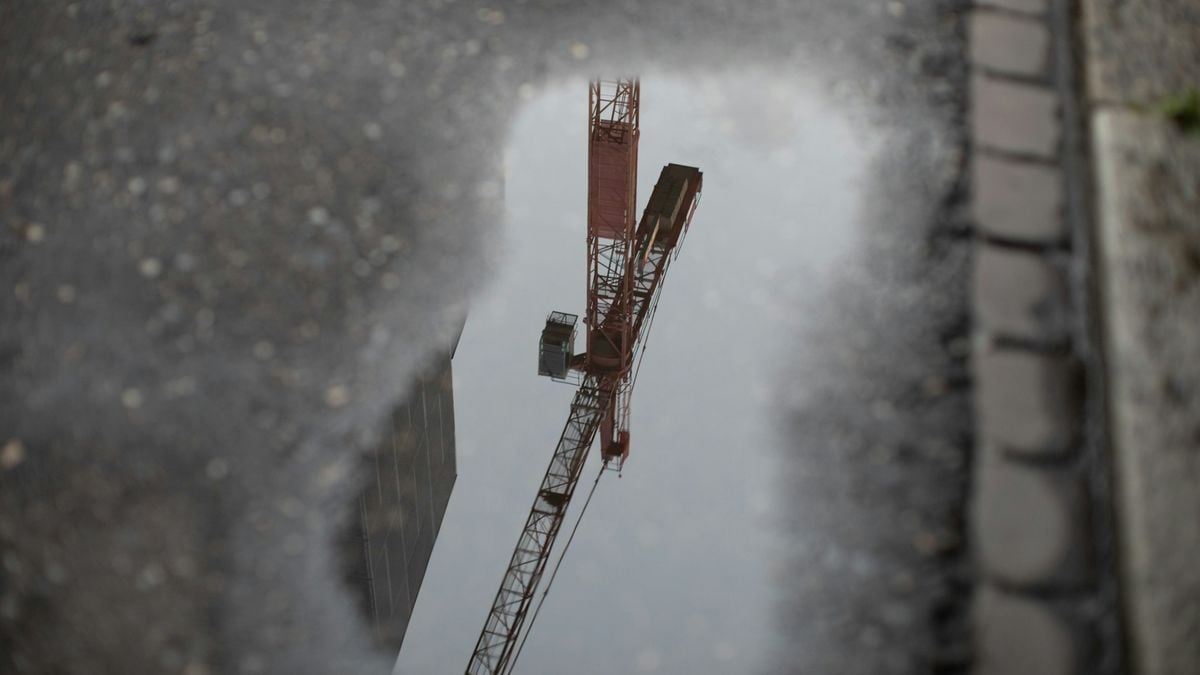 Pembangunan di Karawang Tercoreng, BPK Sebut Ada 15 Proyek Kekurangan Volume Senilai Rp2,47 Miliar 1 AA1NPwsT