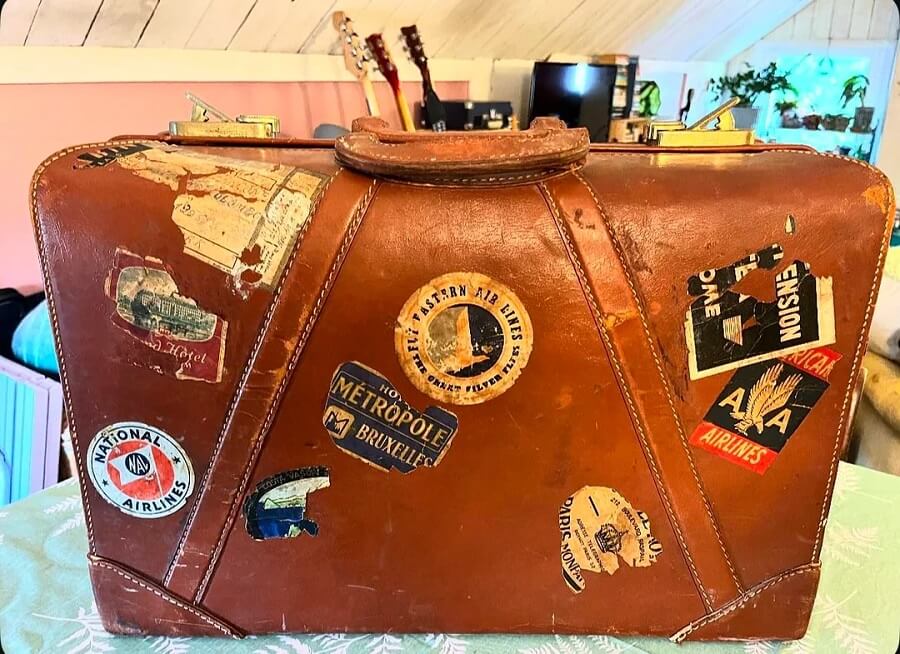 Shopper thrilled after finding unique treasure at rummage sale 'That's